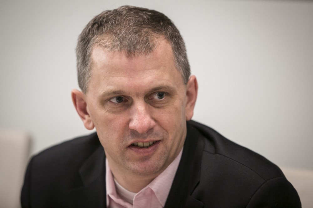 Fact-Check: Casten Partly Right About Federal Contribution to New Drugs ...